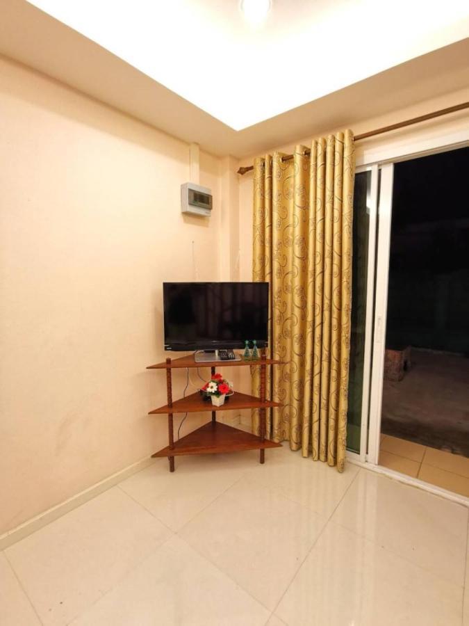 Pon House Otel Chalong Dış mekan fotoğraf